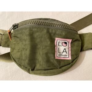 Lola California Small Moonbeam Bag Fanny Pack Cross Body Bum Bag Green